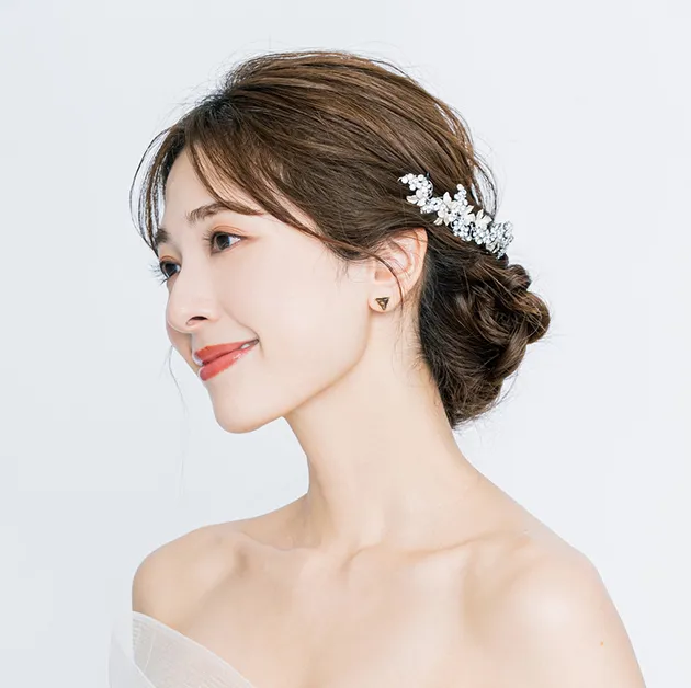 花嫁ヘア定番のゆるアップ