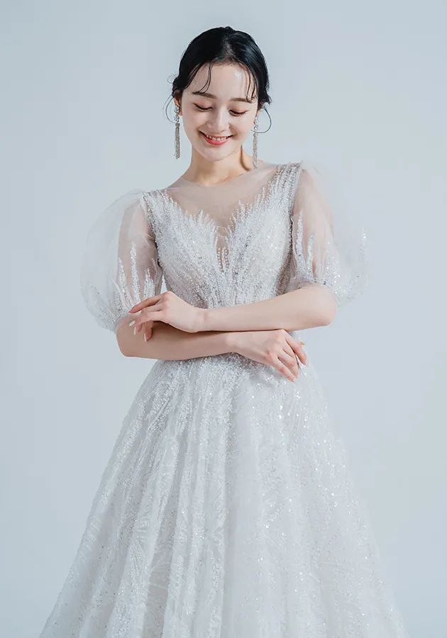 ウェディングドレス01