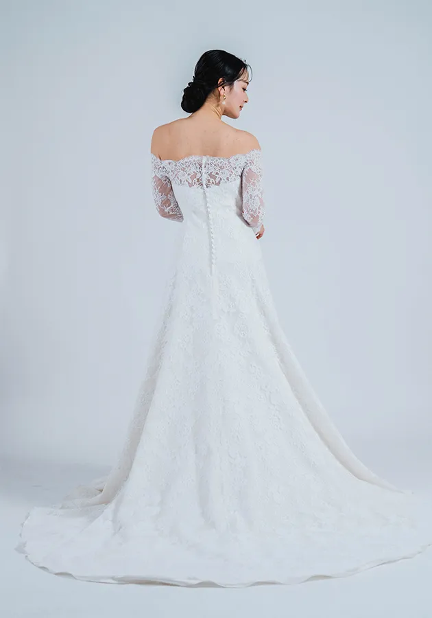 ウェディングドレス04