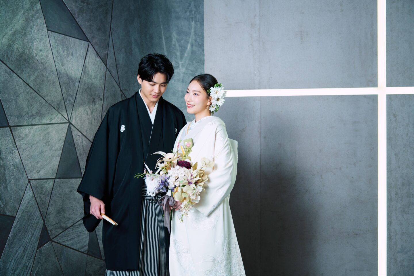 結婚式の前撮りにブーケは必要?種類や費用もあわせて解説！ | studio